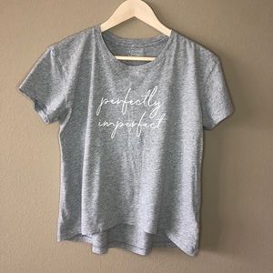 LOVE by Gap Perfectly Imperfect graphic t-tshirt